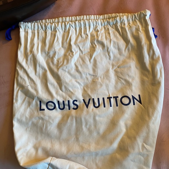 Limited Edition Louis Vuitton Back Pack!! - Picture 12 of 16